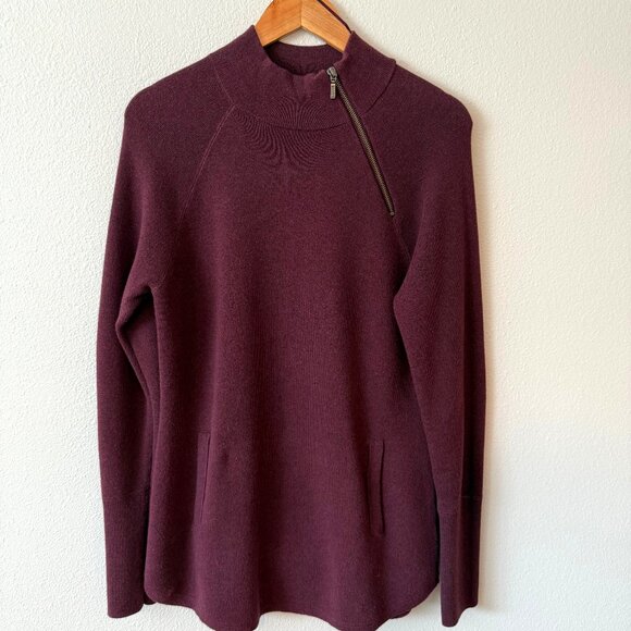 Tahari Burgundy Mock Neck Tunic Sweater with pockets Size Medium‎ - Picture 1 of 7